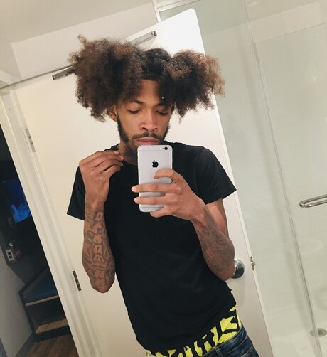 WIZ star beautiful pics