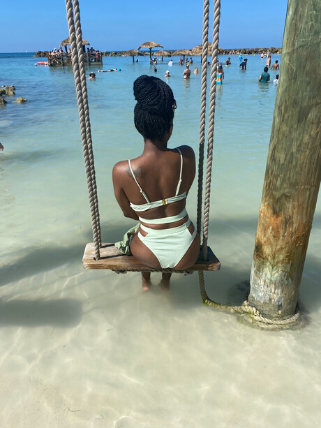 Baddie Business model best photos