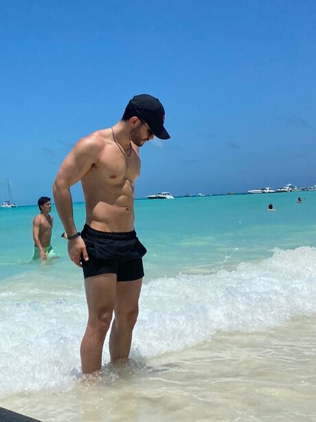 ZIIR erotic star pics