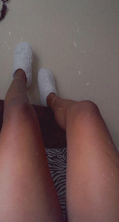 Size 10 Heartbreaker star perfect pic