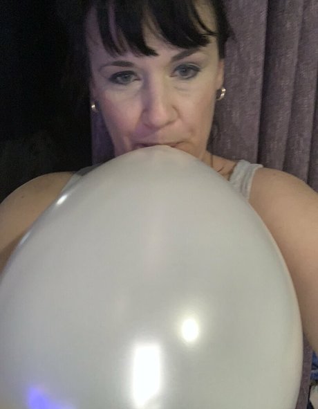 chezzmanifestation free actress photos