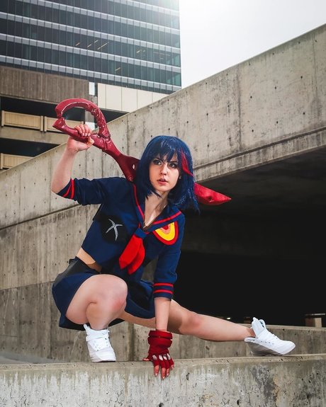 Raineemery model nudes pic