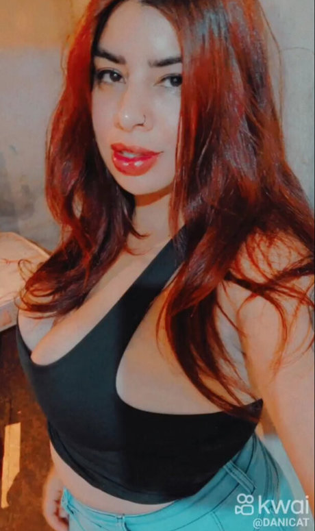 Daniele Mara Valentino star art image