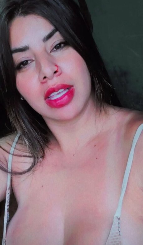 Daniele Mara Valentino exclusive model image