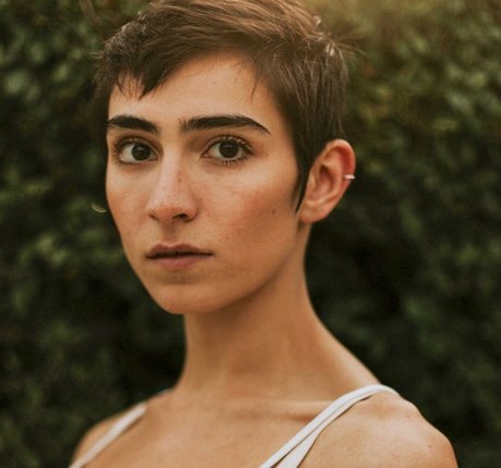 Izzi Rojas nice actress gallery