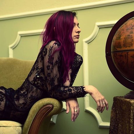 Poli Kap star sex pics