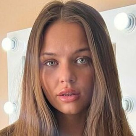 itslaurdunne star sexy archive