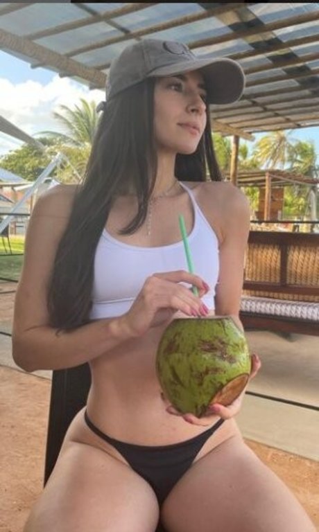 Louise Veronica model porn pictures