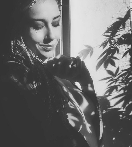 artnvenom pornographic actress pic