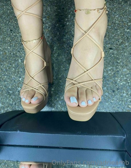 Adrieamb nudes star images