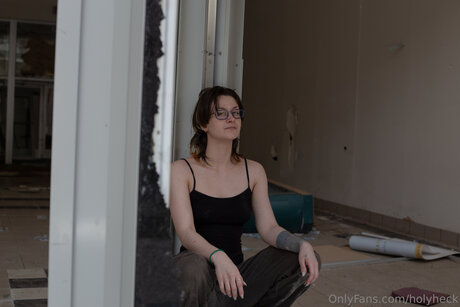 holyheck pornographic model images