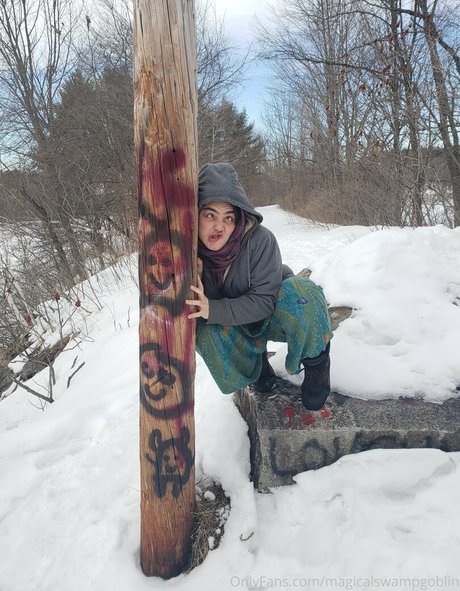 magicalswampgoblin model porn archive