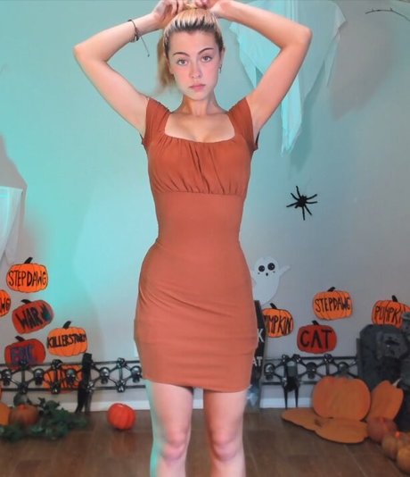 Jellyy Bree sexy pornstar photo