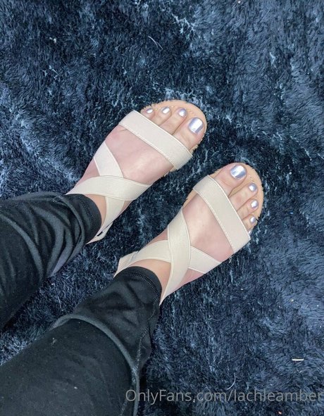 lachleamber beautiful model image