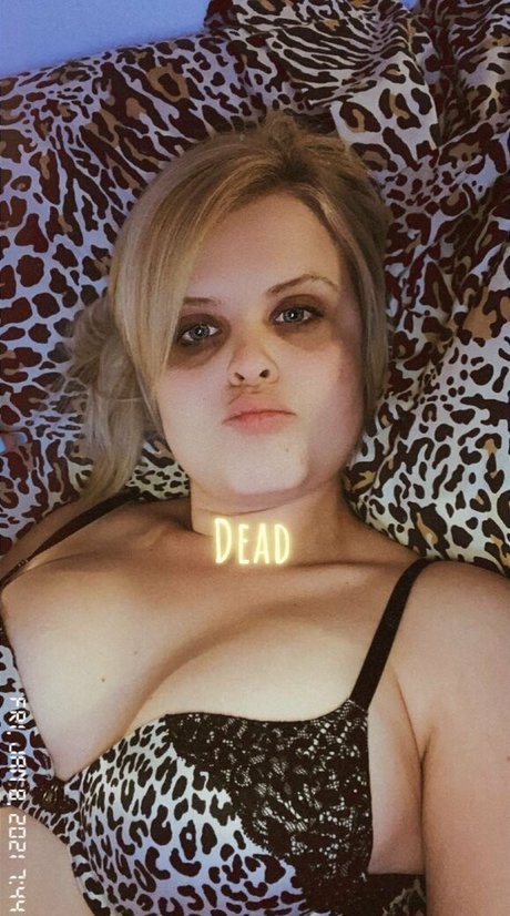 tiny asian onlyfans free picture