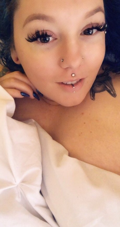 alexxxisallure model xxx pictures