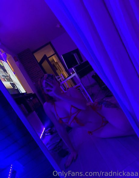 radnickaaa pornstar exclusive photo
