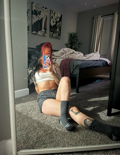 okokveronica nude model pic