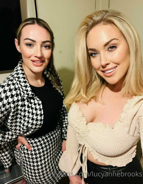 lucyannebrooks model naked image