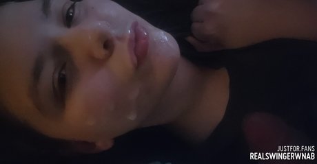 Swingerwanabe model nude img