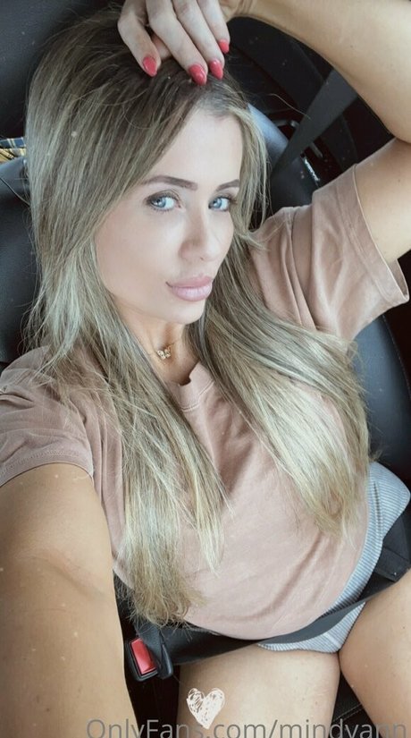 mindyann free actress pics