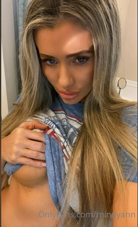 mindyann model naked photos