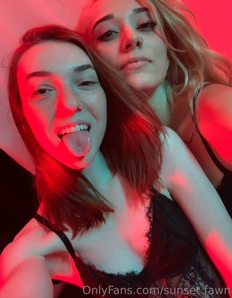 sunset fawn nice model pictures