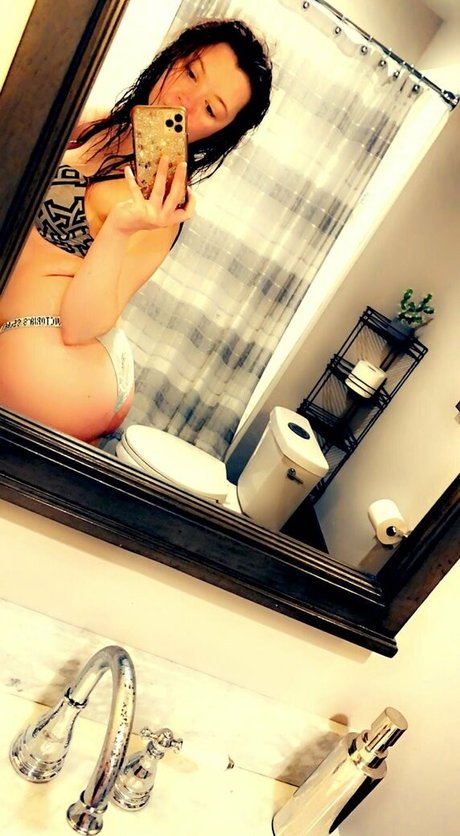 umassgirl model pretty gallery