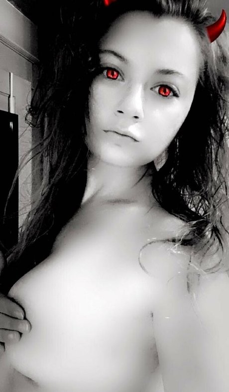 umassgirl star pornographic picture