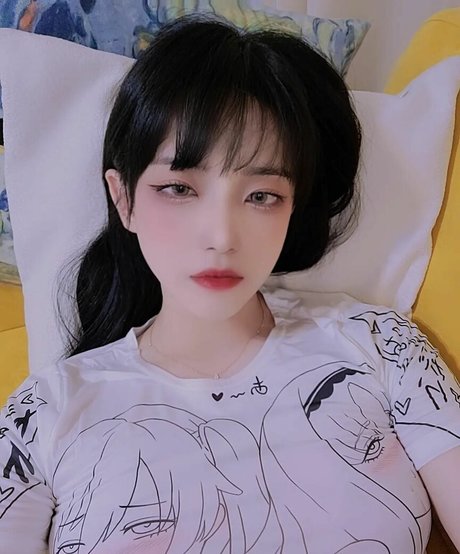 zlzzlz95 pornstar adult gallery