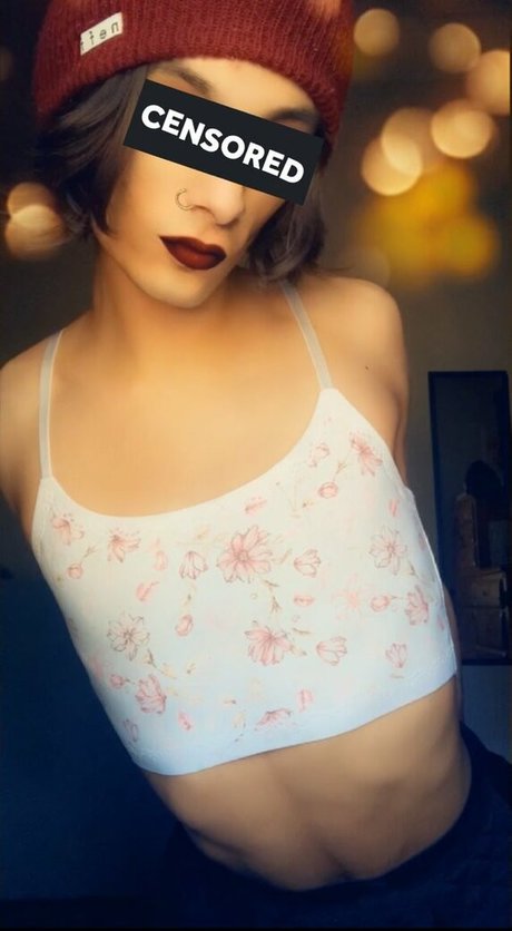 BiTwink97 star hot pics