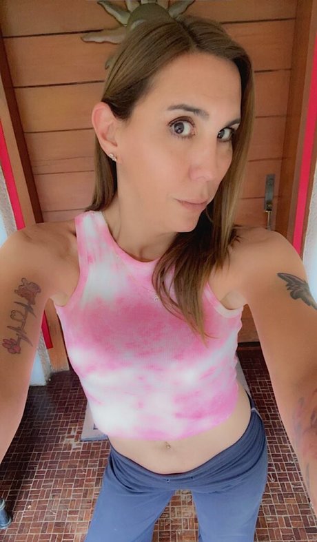 erikasweetts model perfect img