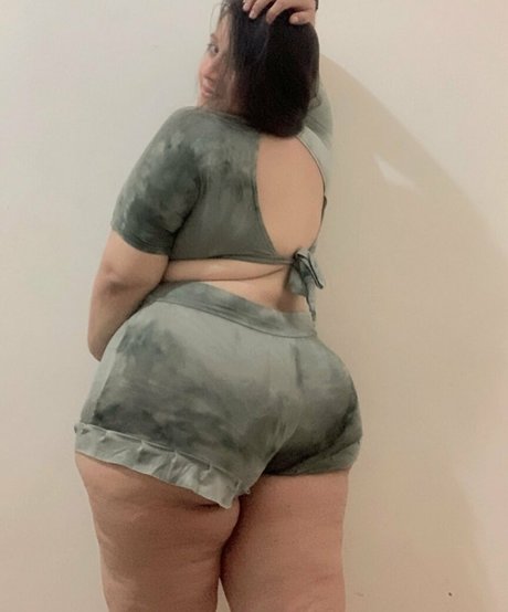 Andreina Valencia star naked photos