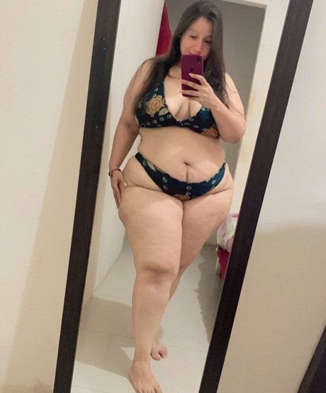 Andreina Valencia top model pictures