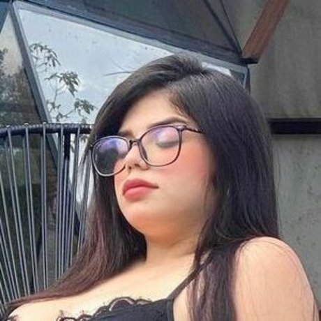 Natalia Hoyos best actress img