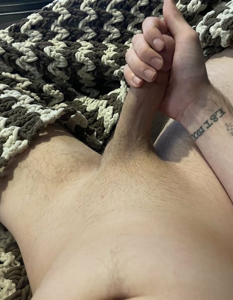 lustygamerboi hot model images