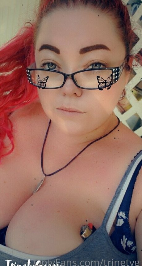 trinetyg star hot pics