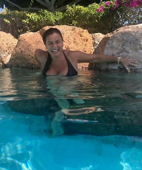 Angela Cavagna model nudes gallery