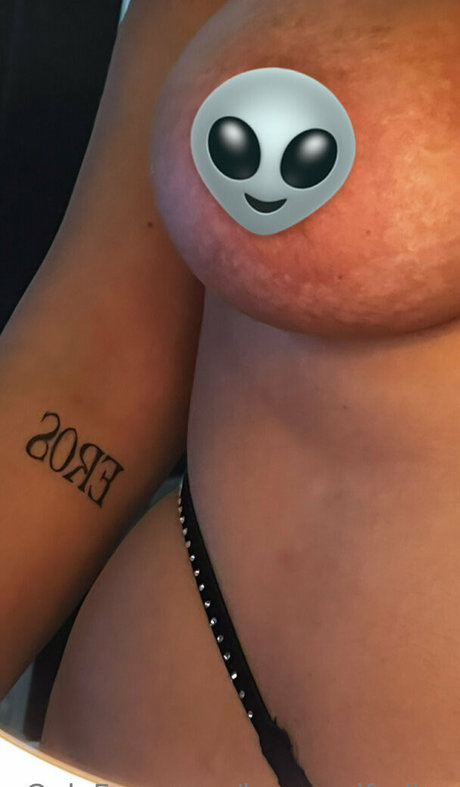 housewifediva naked star galleries