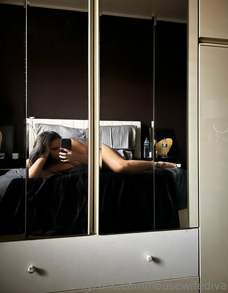 housewifediva exclusive pornstar picture