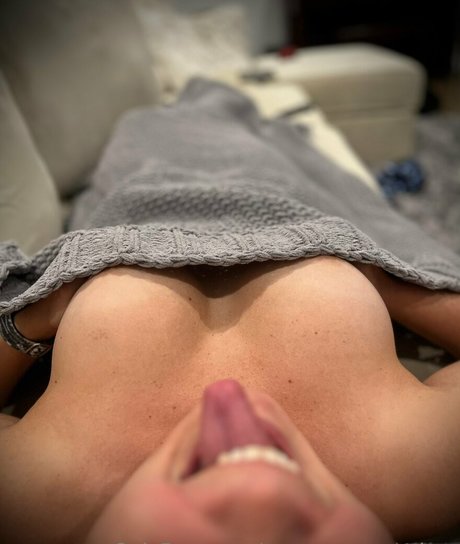 sexynursenextdoor star free pictures