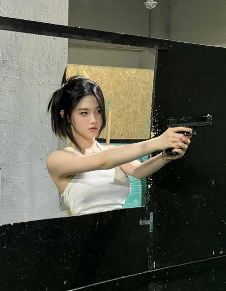 iamazhai star adult pics