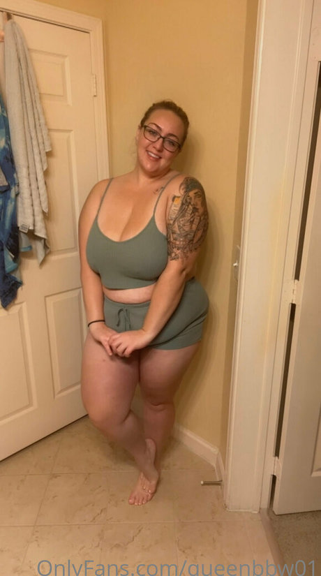 queenbbw01 pornstar exclusive galleries