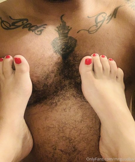 mrguudluv beautiful model img