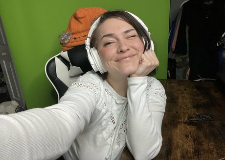 Tamara Lynn Chambers free pornstar image