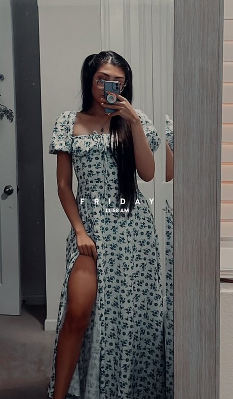 Lofiluvasmr pornstar pretty gallery