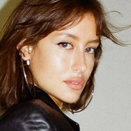 halfbloodval exclusive actress photos