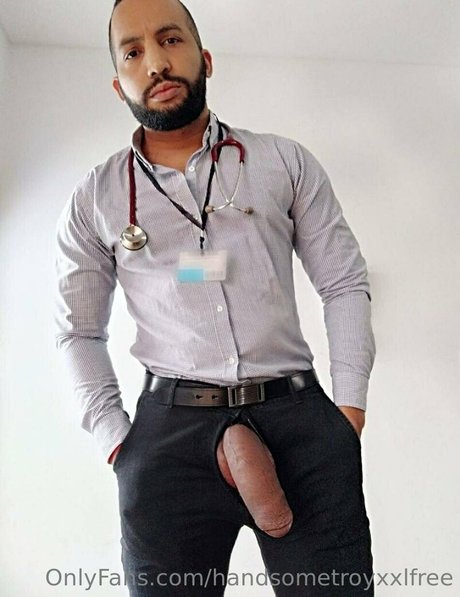 handsometroyxxlfree nice pornstar pics