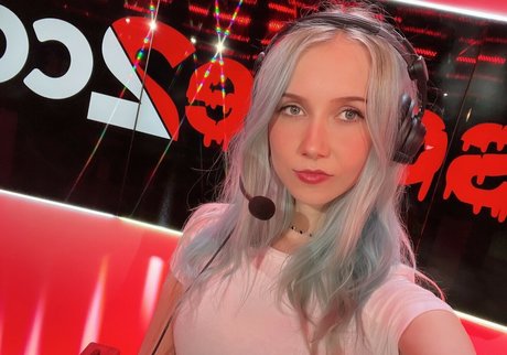 Apollolol free star photo