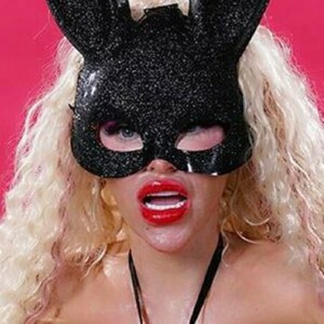 amanda lovelie beautiful actress picture